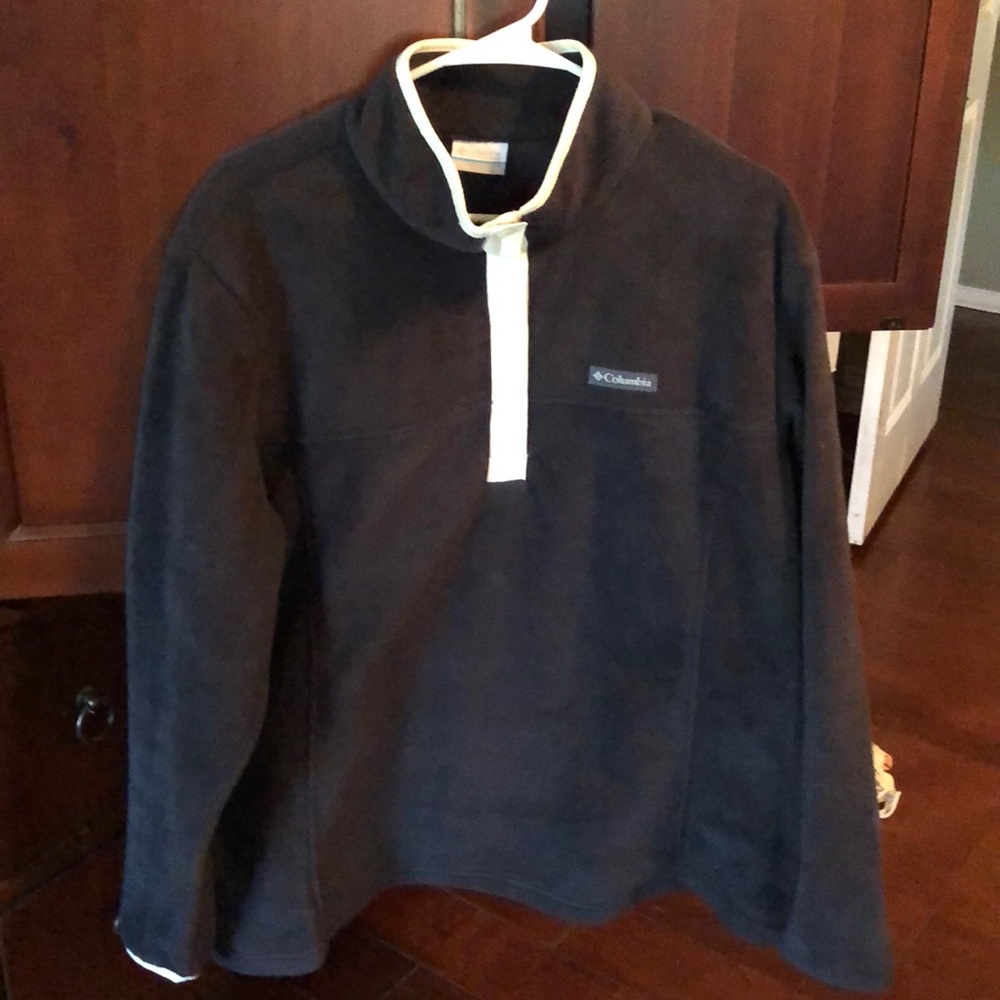 Columbia pullover